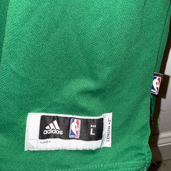 Kids Celtics Jersey. Size Large. - Picture 6 of 11